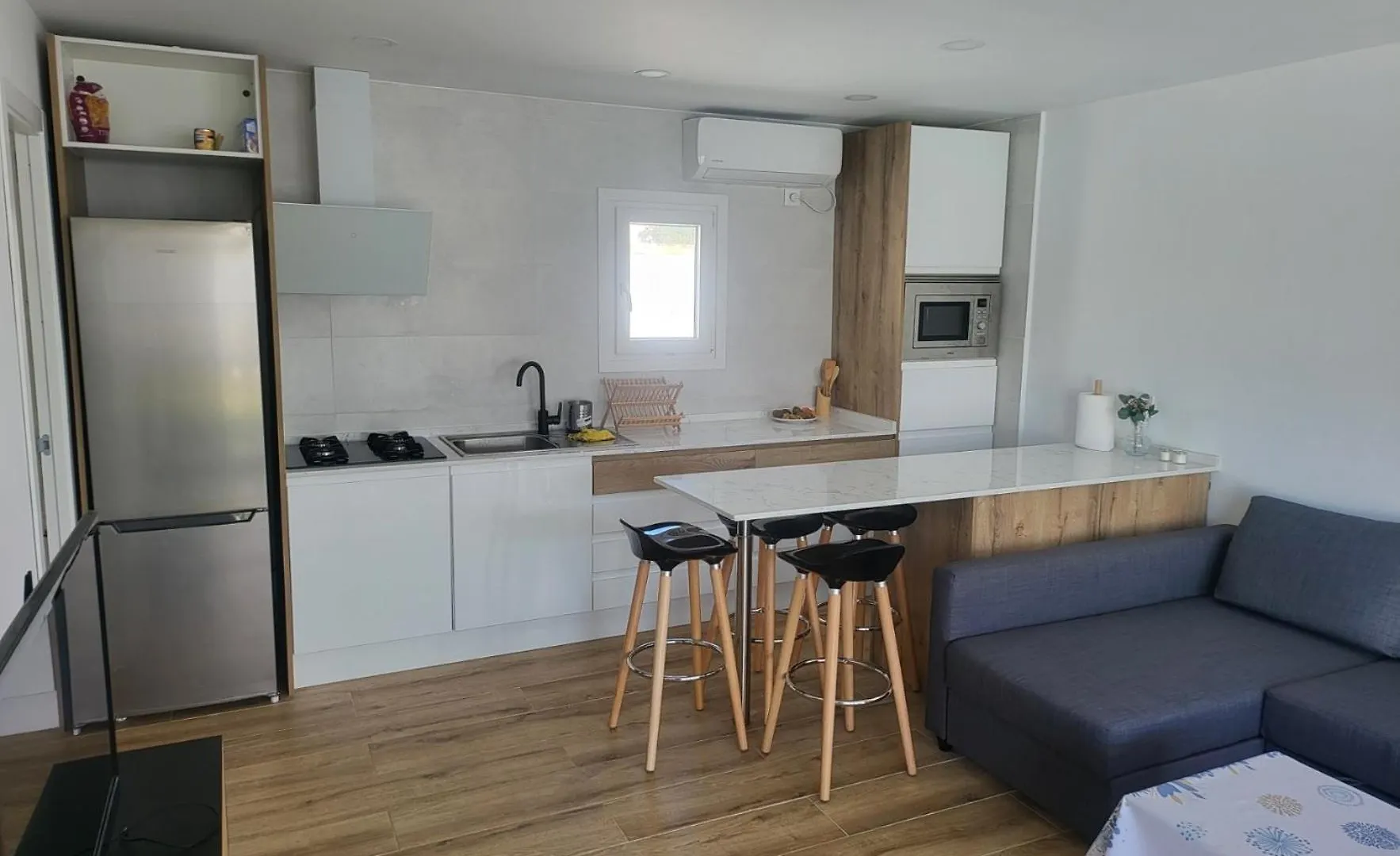 Casa En Zahora Con Piscina Lejlighed Cádiz